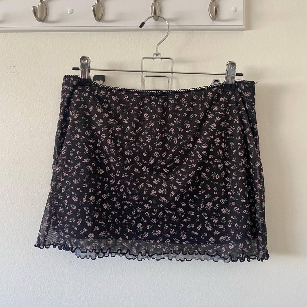 Floral mini skirt